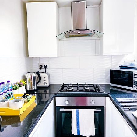 לייסטר Beautiful 2 Bedroom House - Free Parking - Lt House מראה חיצוני תמונה