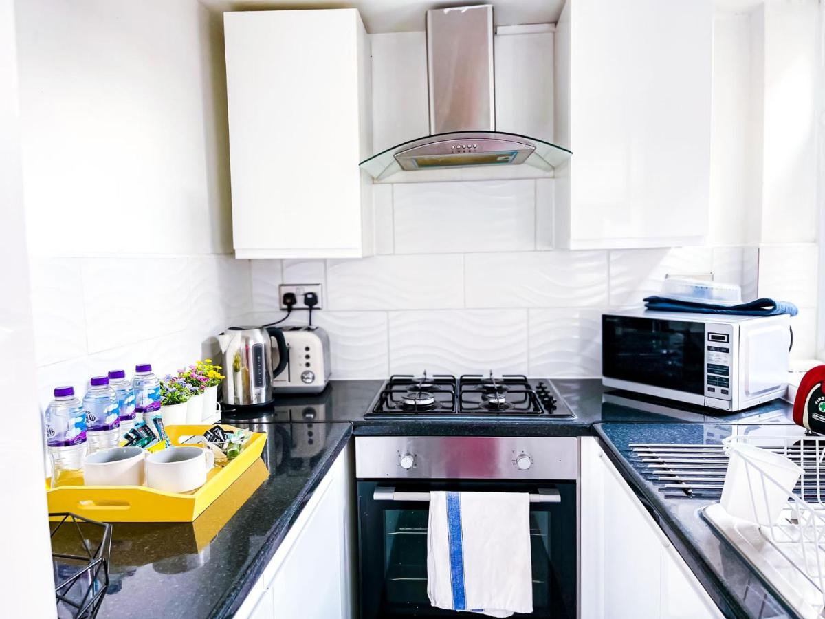 לייסטר Beautiful 2 Bedroom House - Free Parking - Lt House מראה חיצוני תמונה